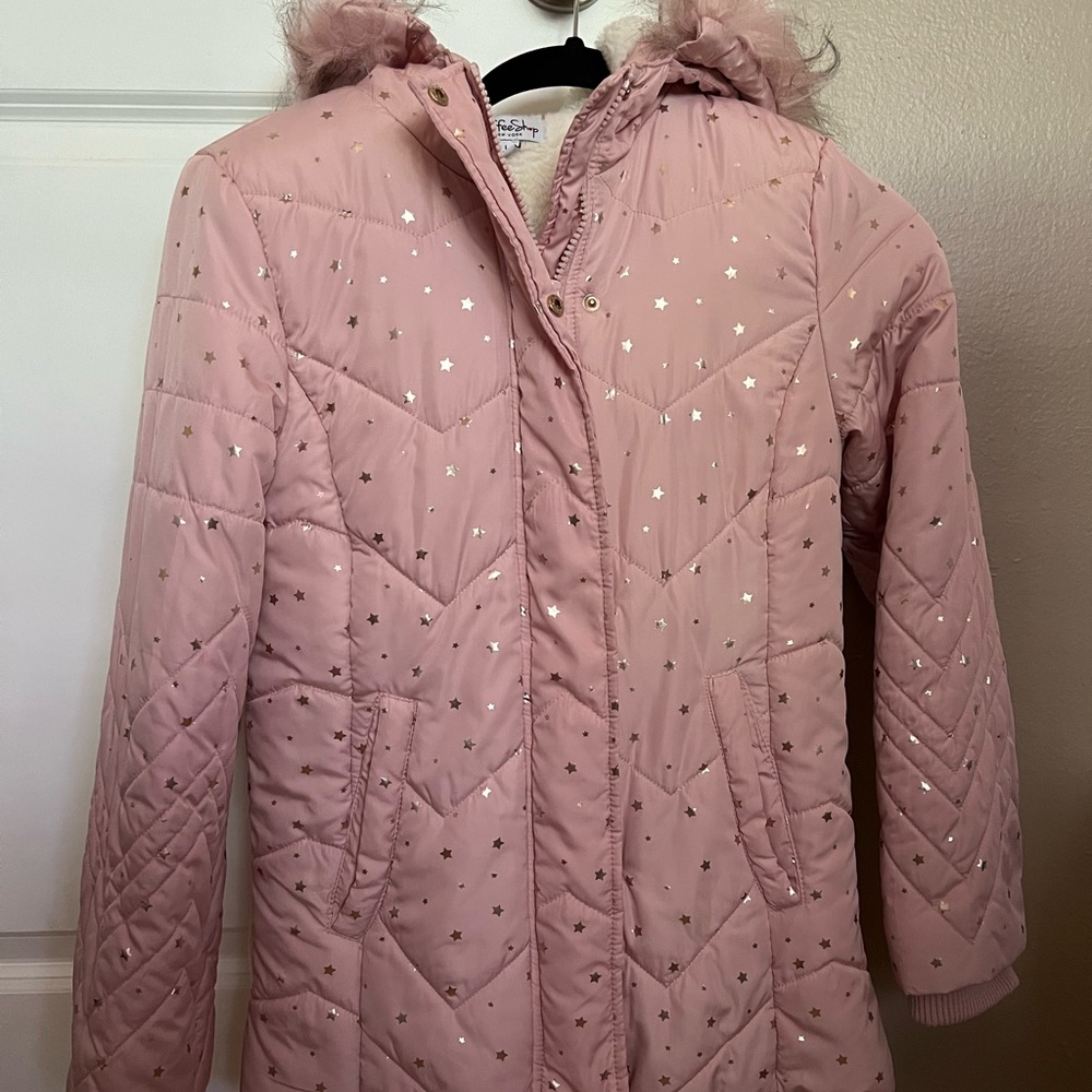 Coffee Shop Star Print Faux Fur Trim Water Resistant Puffer Coat (Big Girls)